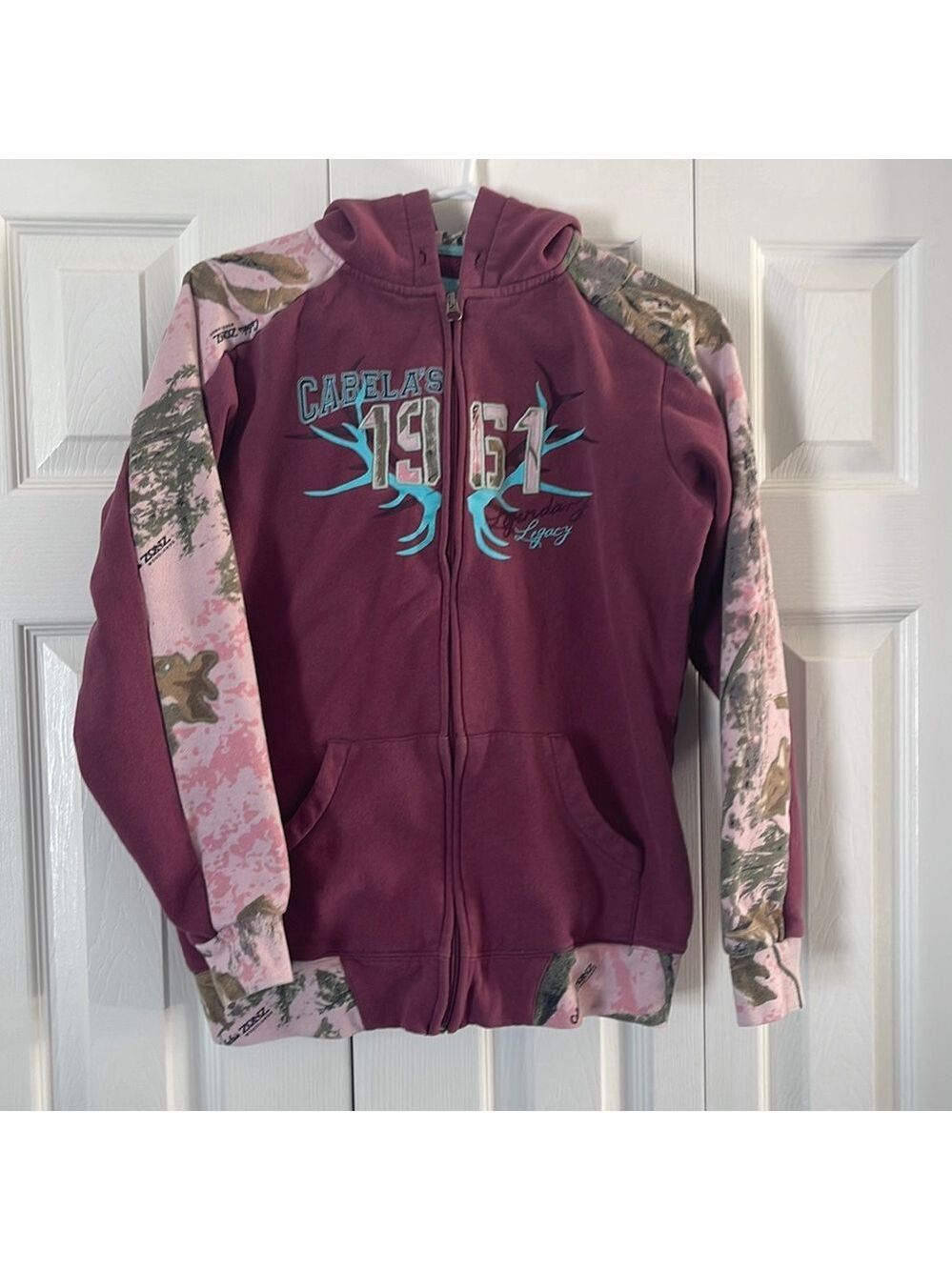 Cabelas jacket Size S❤️‍🔥❤️‍🔥